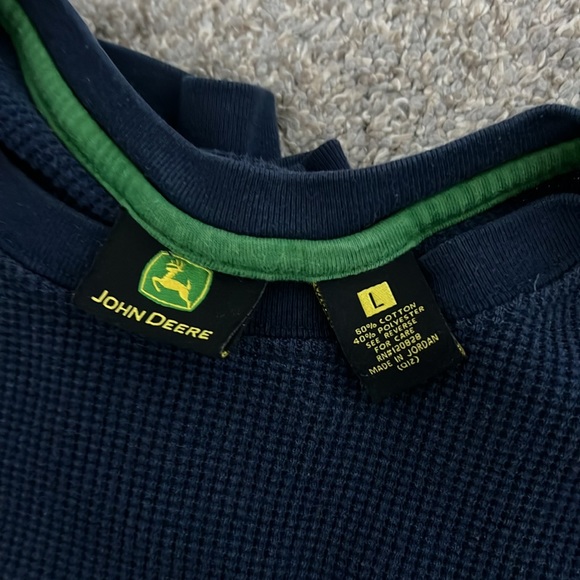 JOHN DEERE navy and yellow long sleeve shirt - Picture 4 of 4